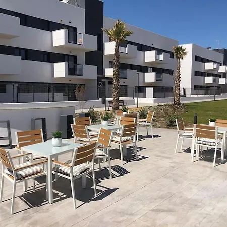 Apartment Bajo Con Jardin En Primera Linea De Playa