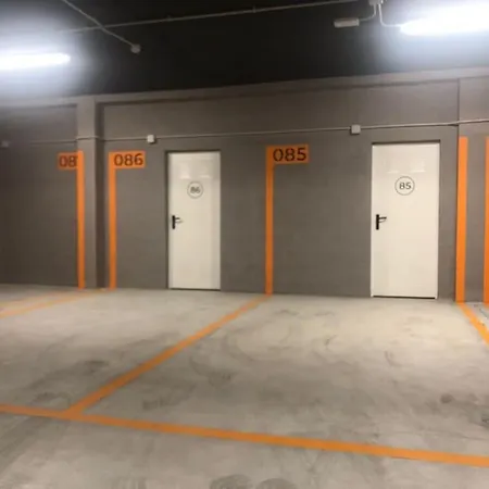 Appartement Bajo Con Jardin En Primera Linea De Playa *